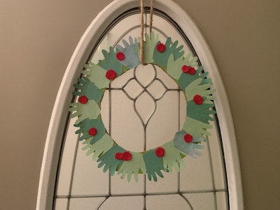 homemade handprint wreath